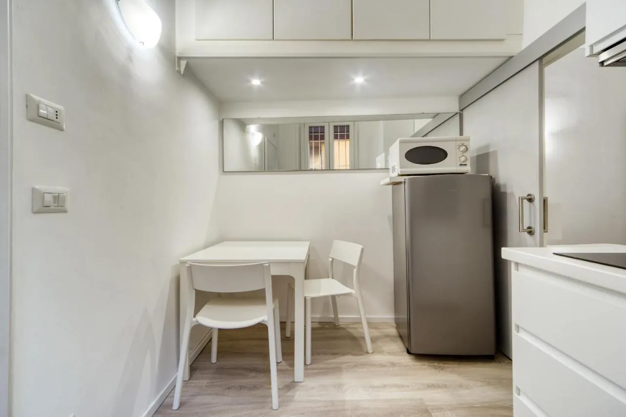 Studio Nuovo Nei Pressi Dell\'Archiginnasio By Wonderful Italy location